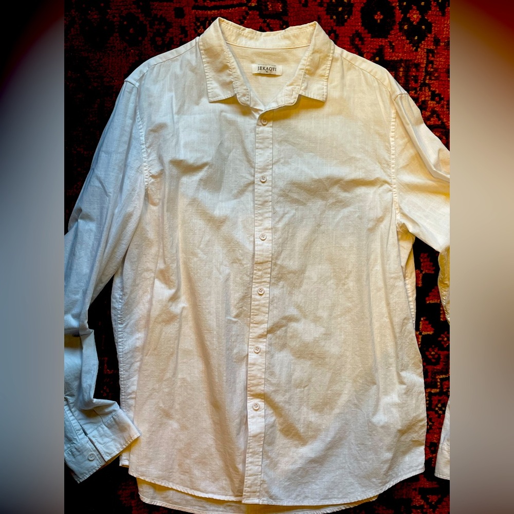 Men’s Jekaoyi size XL White Long sleeve shirt